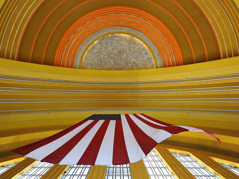 Ceiling of Cincinnati Union Terminal featuring a US flag